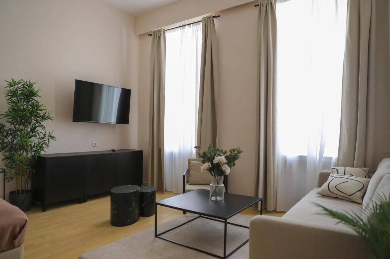 Spacious Apartment, 3 Min To U6 Metro Vienna Exterior photo