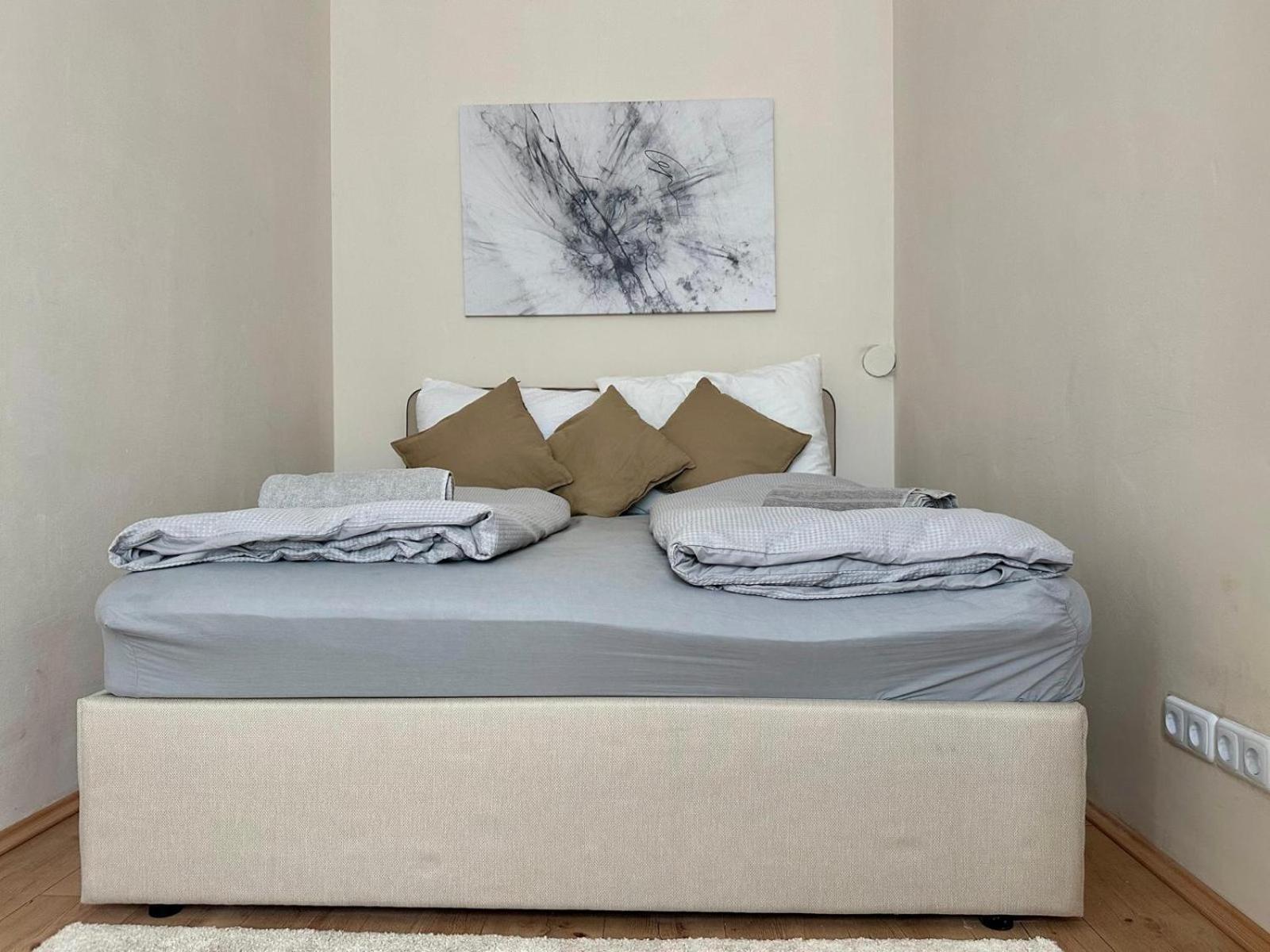 Spacious Apartment, 3 Min To U6 Metro Vienna Exterior photo