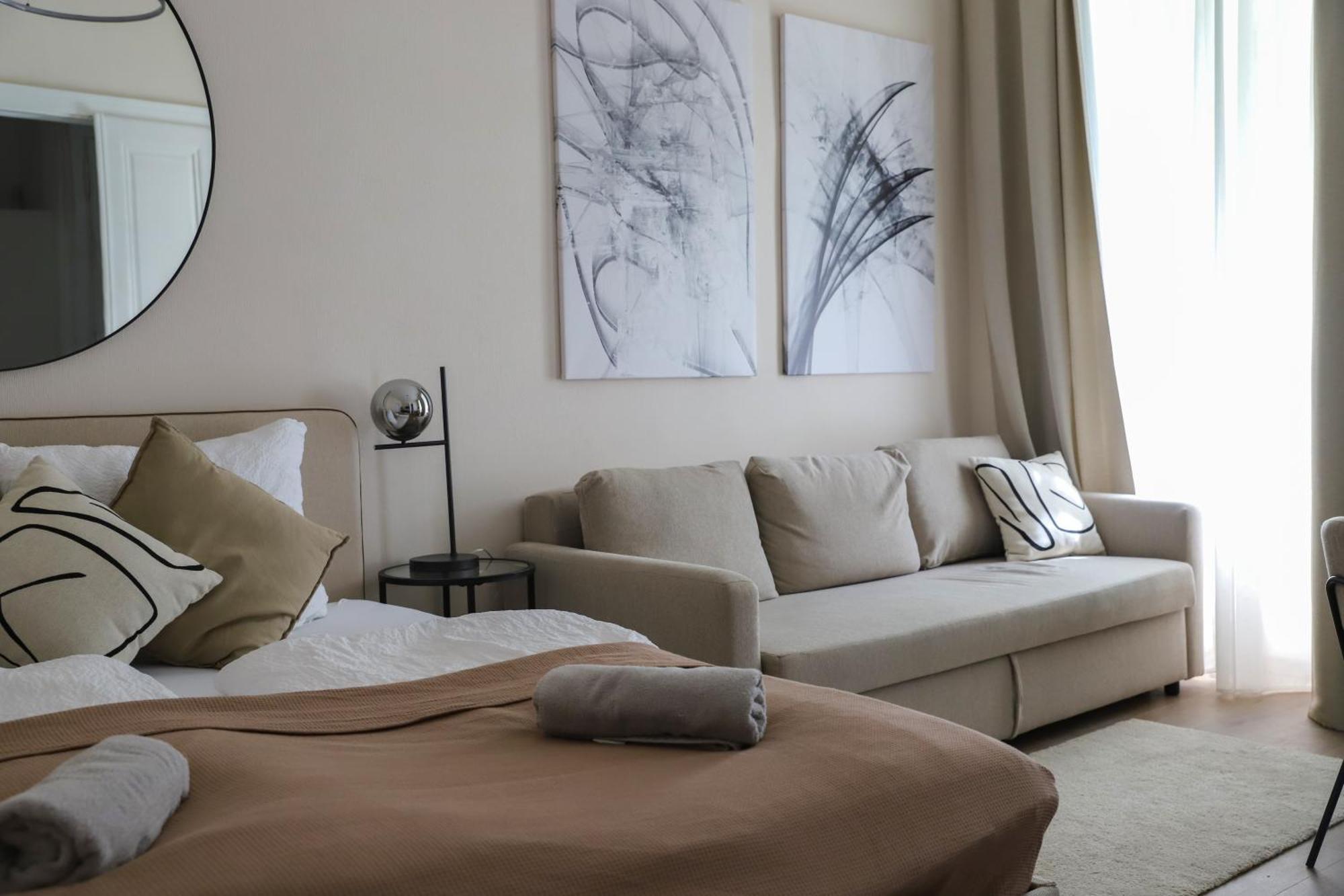 Spacious Apartment, 3 Min To U6 Metro Vienna Exterior photo